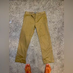 Classic Gap Khakis 34x32